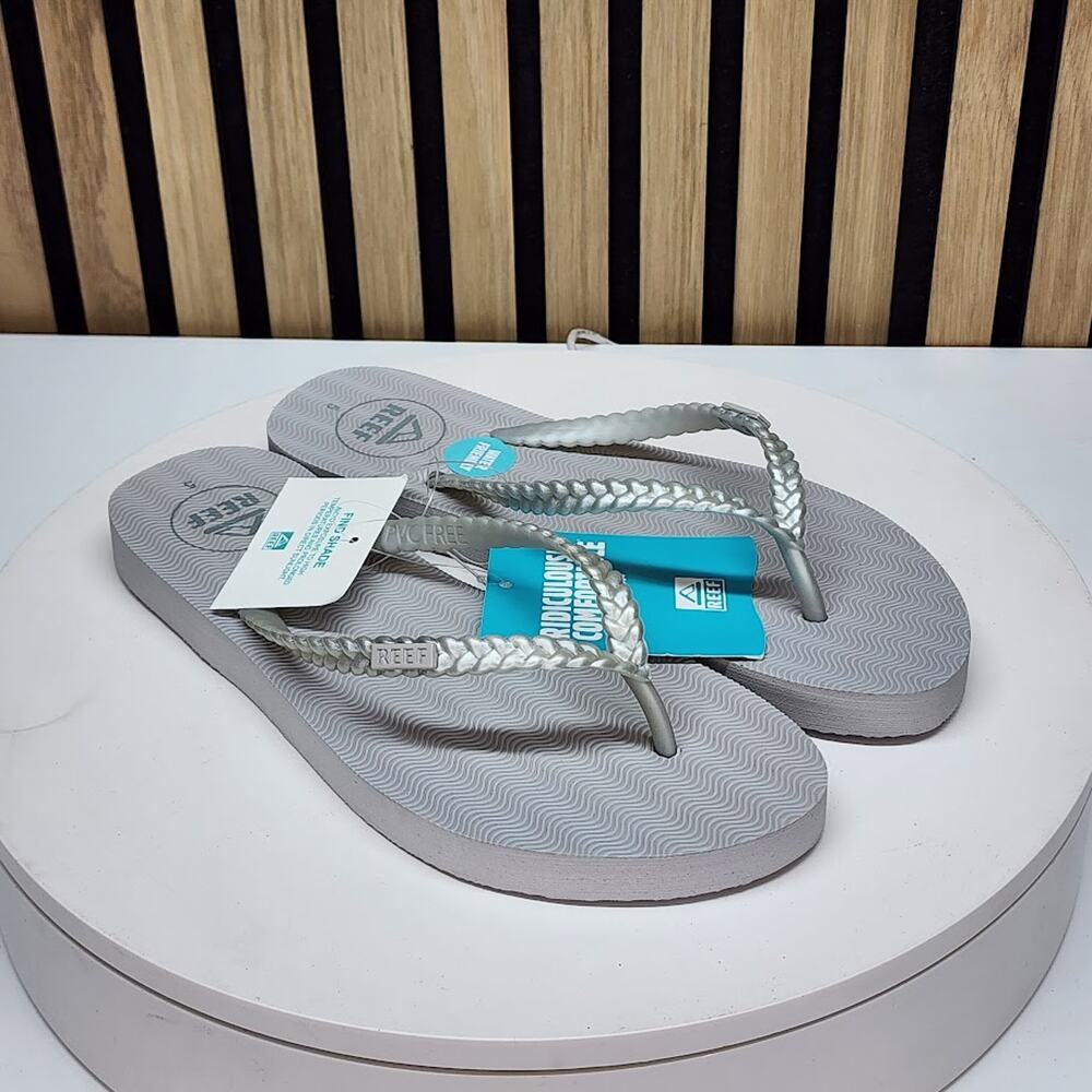 NEW - REEF Seaside Womens Silver Thong Sandals Water Friendly Flip Flops Size 11 - Picture 7 of 7